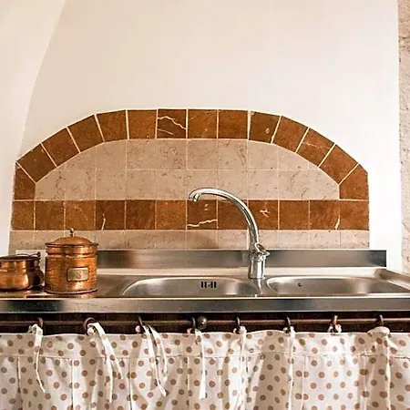 Ai Carrettieri Bed & Breakfast Trani