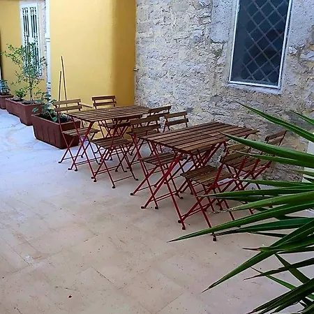 Ai Carrettieri Nocleg ze śniadaniem 3*